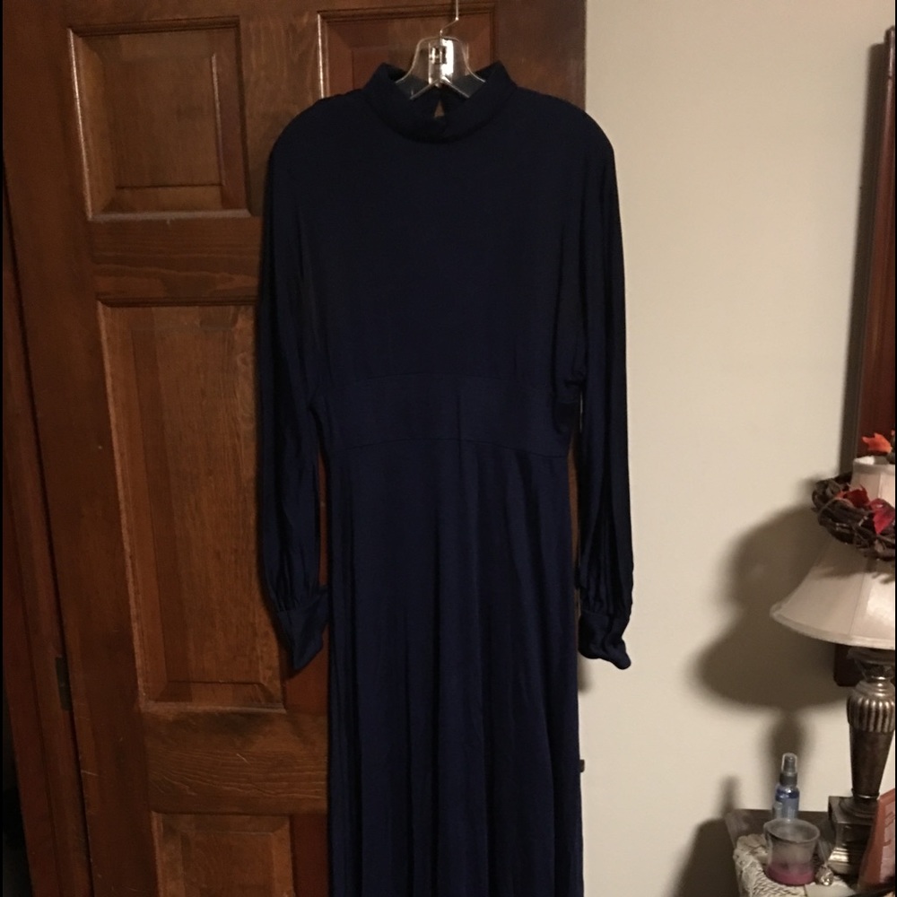 Navy Blue Gowm